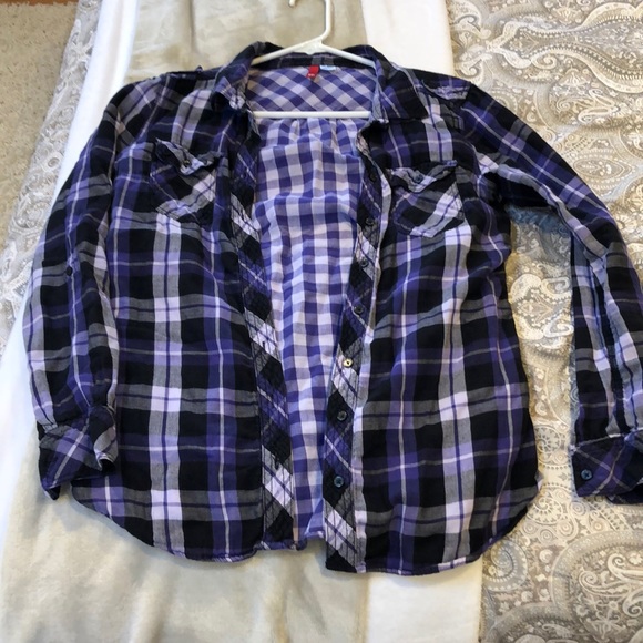 Divided Tops - Purple Flannel ⚫️
